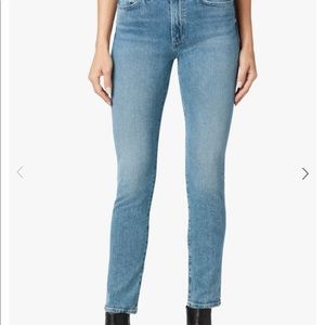 Joe’s LUNA pair of jeans